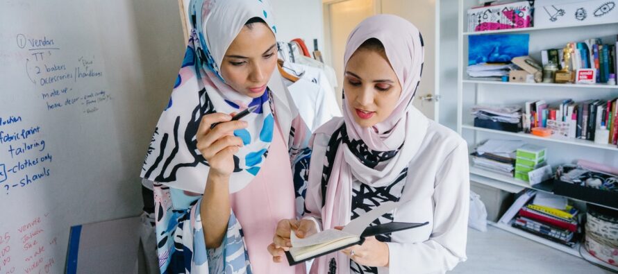 Denmark: Danish commission wants to ban hijab in primary school