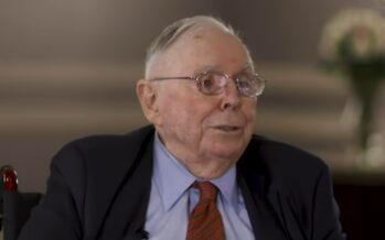 Billionaire investor Charlie Munger professes love for this stock while acknowledging investment mistakes